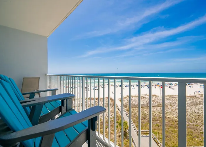 Lighthouse 403 Apartment *